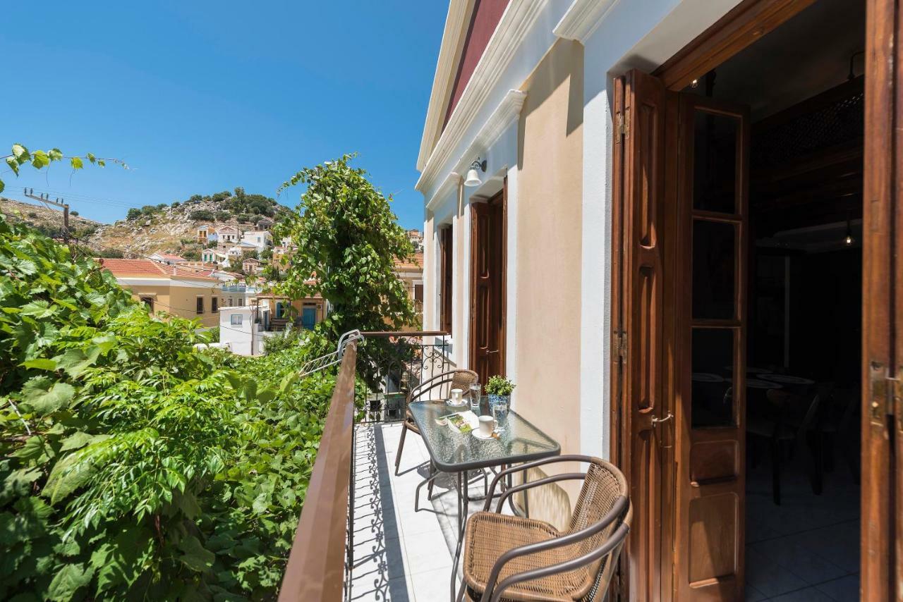 The Old Symi Apartment Екстериор снимка