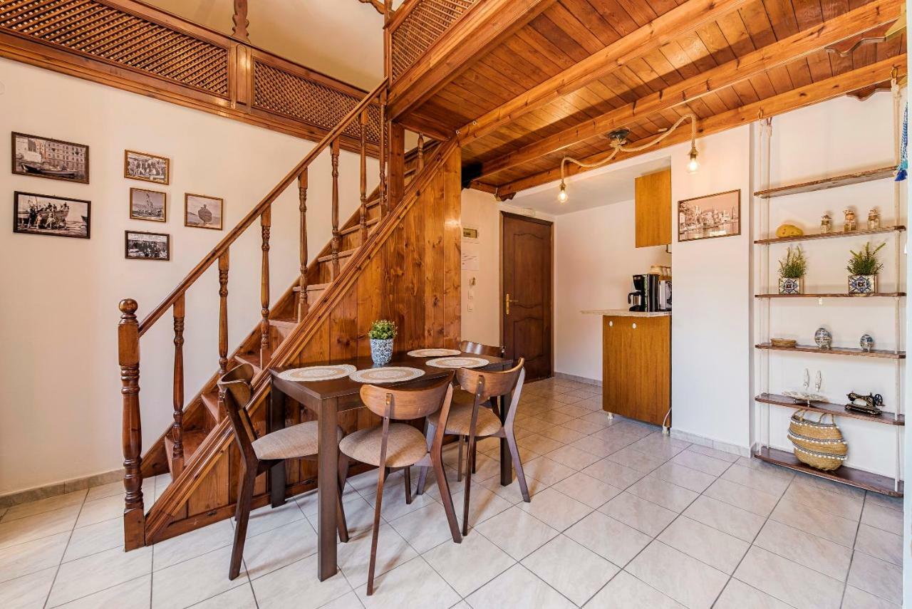 The Old Symi Apartment Екстериор снимка