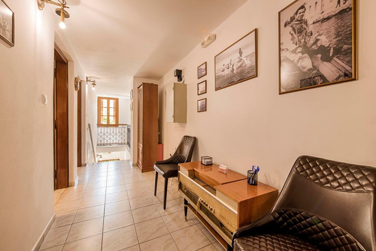 The Old Symi Apartment Екстериор снимка